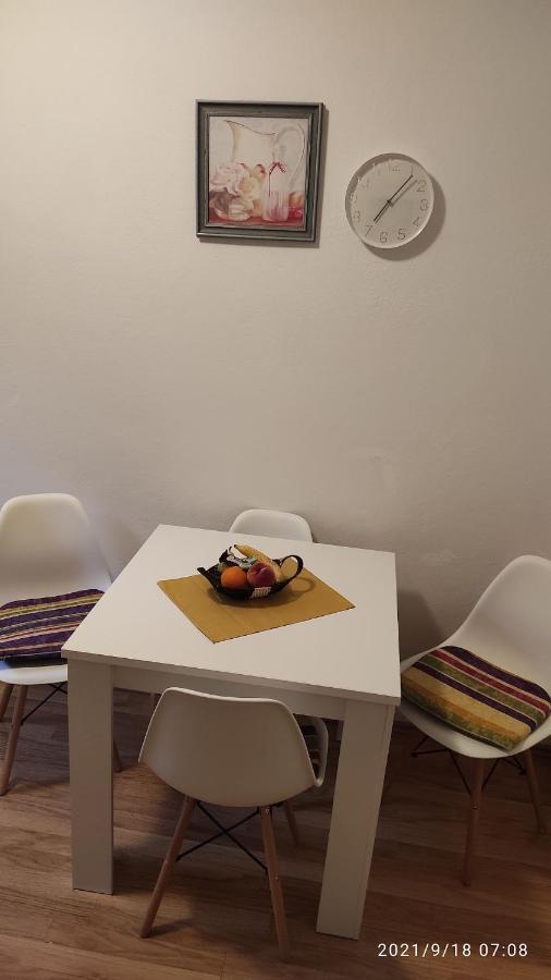 Ive Andrica 3 Lägenhet Višegrad Exteriör bild