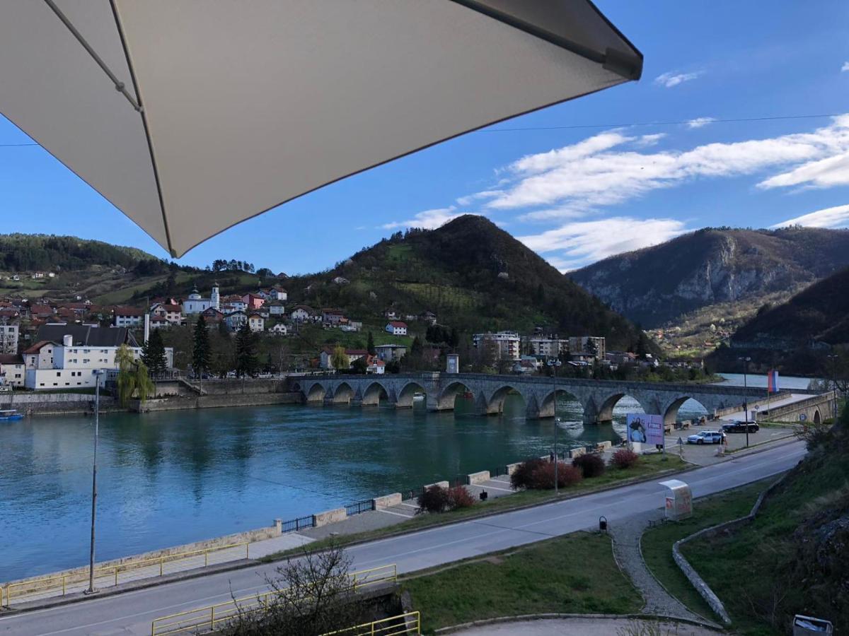 Ive Andrica 3 Lägenhet Višegrad Exteriör bild