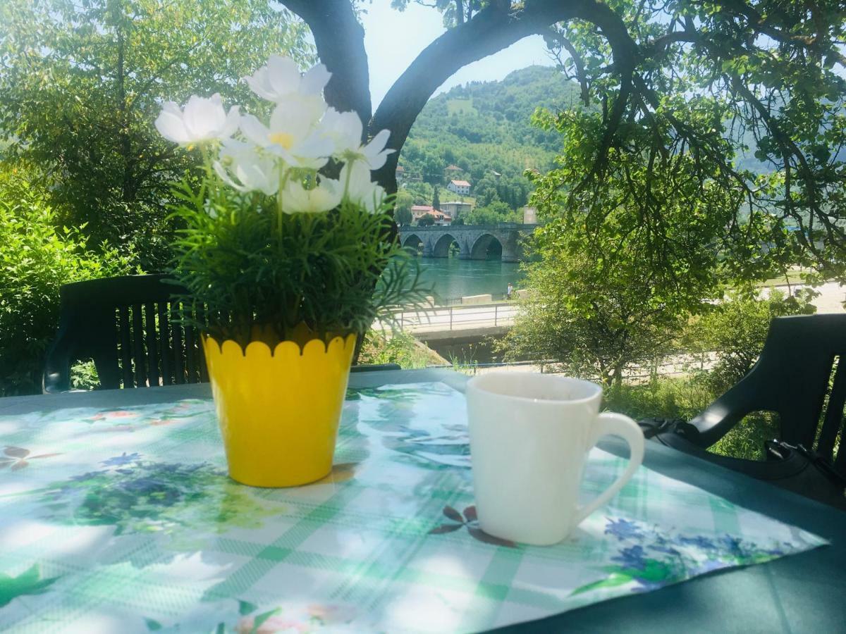Ive Andrica 3 Lägenhet Višegrad Exteriör bild