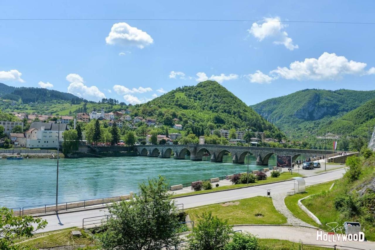 Ive Andrica 3 Lägenhet Višegrad Exteriör bild